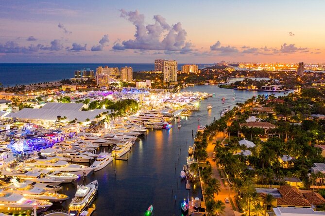 Venice of America Tour | Millionaire's Row | Complimentary Drinks - Boarding, Seats, and the Upper Deck vs. the Cabin