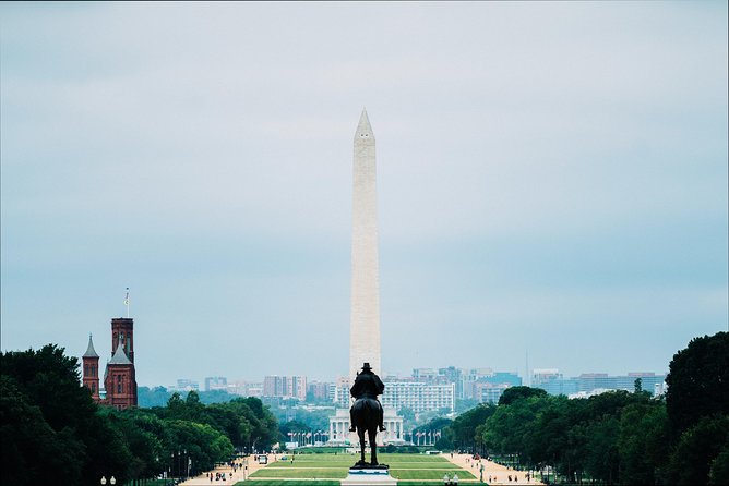 VIP Best of DC with US Capitol + National Archives Reserved Entry - Key things that make this tour work