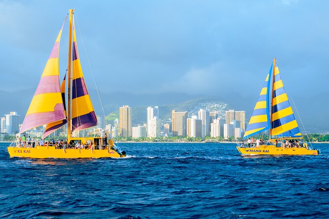 Waikiki Beach Sunset Sail - Mamala Bay off Waikiki Beach: the South Shore views that set the tone