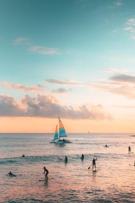 Waikiki Beach: Turtle Snorkeling and Sailing on Hāwea - Key moments that make this tour work