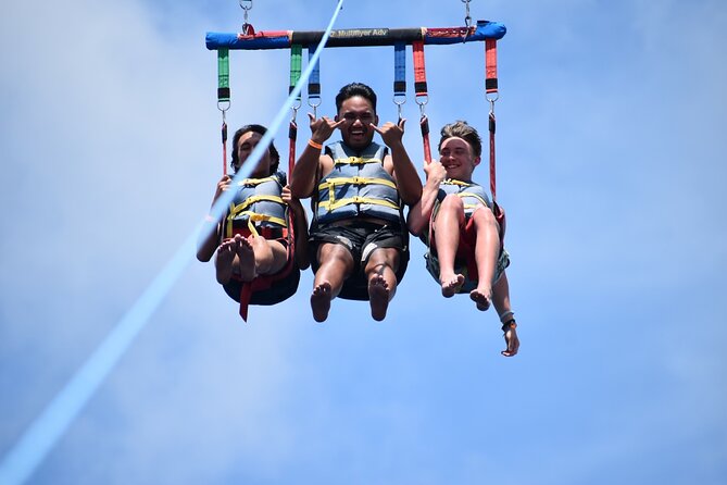 Waikiki: Parasailing in Hawaii - Price and real value in Waikiki parasailing