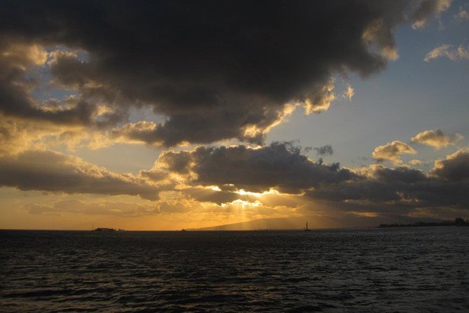 Waikiki Signature Sunset Catamaran Sail - Timing, Comfort, and Why Wind Matters on This Route