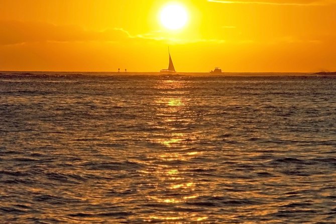 Waikiki Signature Sunset Catamaran Sail - A Quick Word on Getting On Board and Staying Sane