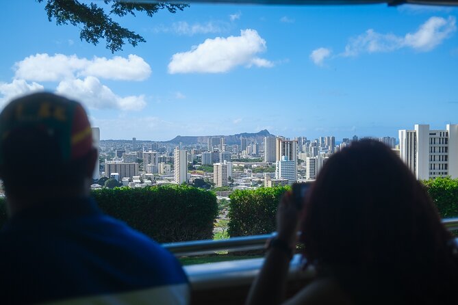 Waikiki Trolley Red Line Heroes & Legends Hop-on Hop-off Tour - Where the Red Line really shines: big landmarks with quick payoffs
