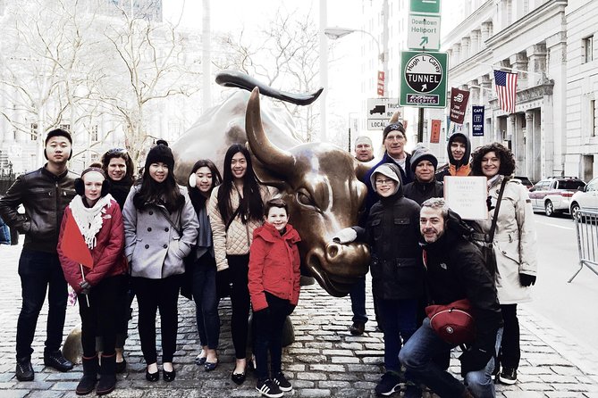 Wall Street Insider Tour with a Finance Professional - Listening for the guide details that make it click