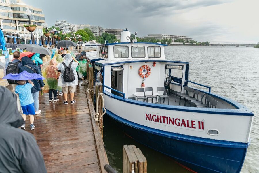 Washington, DC: Full-Day Tour with a Scenic River Cruise - Starting at 701 Pennsylvania Avenue NW, Then Building Momentum