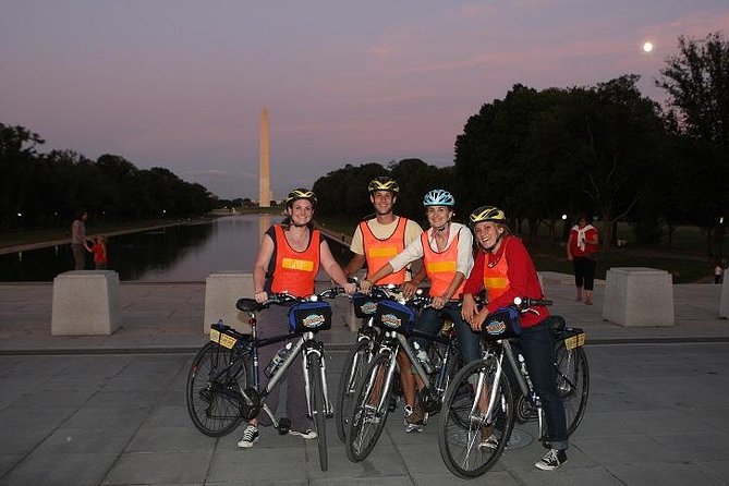 Washington DC Sites at Night Guided Bicycle Tour - Constitution Gardens and the Vietnam Memorials: Details You Can’t Get From a Photo