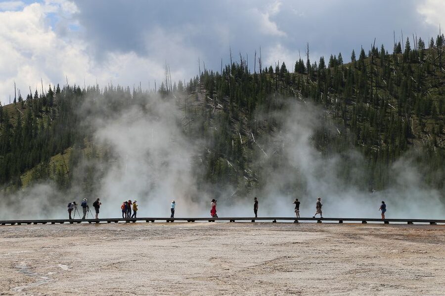 West Yellowstone: Yellowstone Day Tour Including Entry Fee - Grand Canyon of the Yellowstone and the best waterfall awe