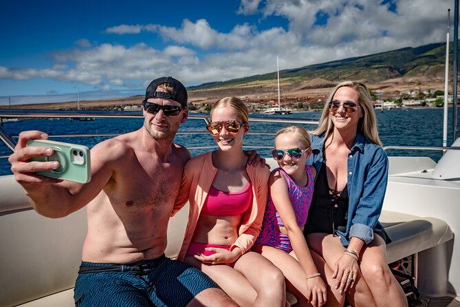 WHALES GUARANTEED Maui Whale Watching Makai Adventures - What the Crew Looks For When They Search