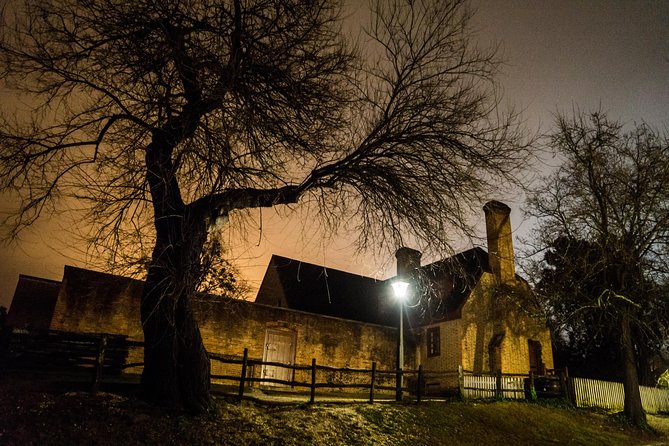 Whispers of Williamsburg Haunted Ghost Tour with Add-on options - A lantern walk through Williamsburg’s scariest corners