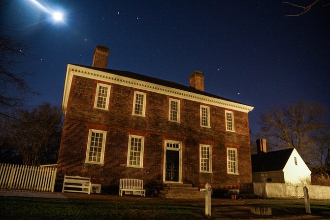 Whispers of Williamsburg Haunted Ghost Tour with Add-on options - Walking at night: the comfort checklist that actually helps