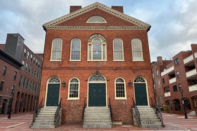 Wicked Awesome Tours: Witch Trial History and Salem Haunts! - Stop 2: The Burying Point cemetery, Salem’s second oldest