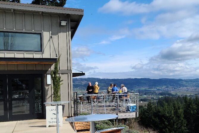 Willamette Valley Wine Tour with Lunch - Portland Pickup and the Willamette Valley Drive