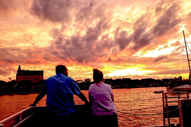 Wine Tasting Cruise in St. Augustine - Wine tasting on a moving boat, what you actually get