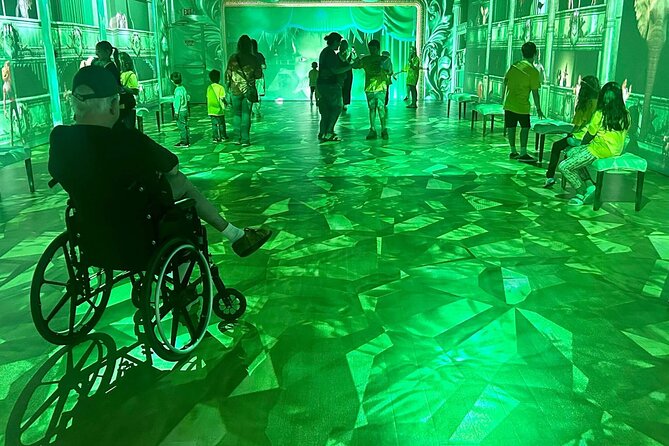 Wizard of OZ Museum tour - A Wizard of Oz museum made for Cape Canaveral days
