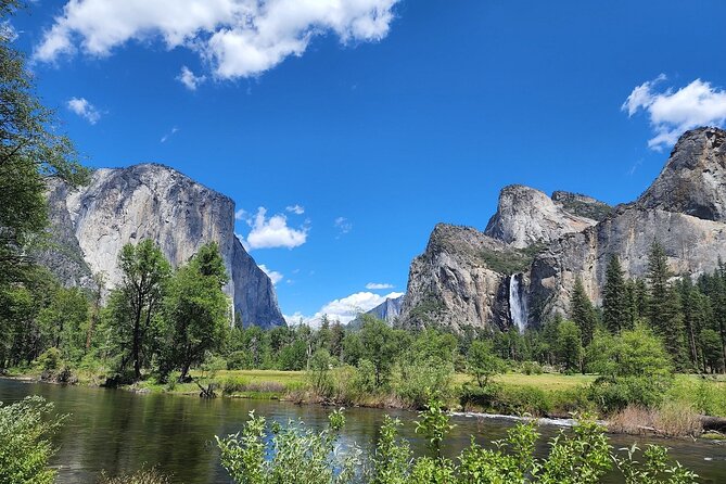 Yosemite Highlights Small Group Tour - Waterfall and viewpoint walking: what to expect